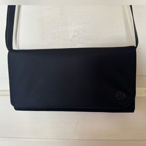 Black Lululemon clutch crossbody purse